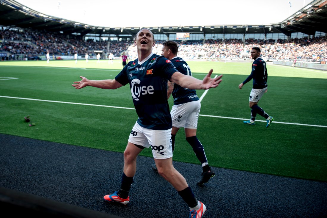 Stavanger  20180516.1 divisjon i fotball 2018: Viking - Sandnes Ulf. Vikings Tommy Høiland jubler under kampen mellom Viking og Sandnes Ulf på SR-Bank Arena.Foto: Carina Johansen / NTB Scanpix