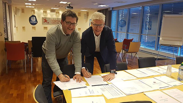 Leif Øverland i Norsk Toppfotball og Jørgen Andreassen i Netlife Research