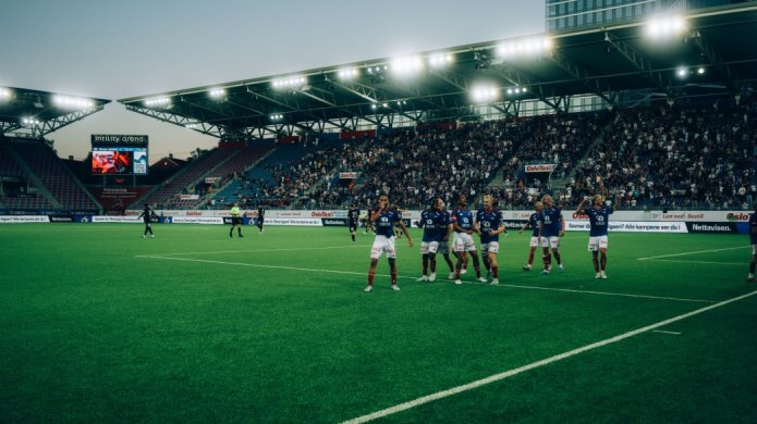 Vålerenga herja på Intility Arena